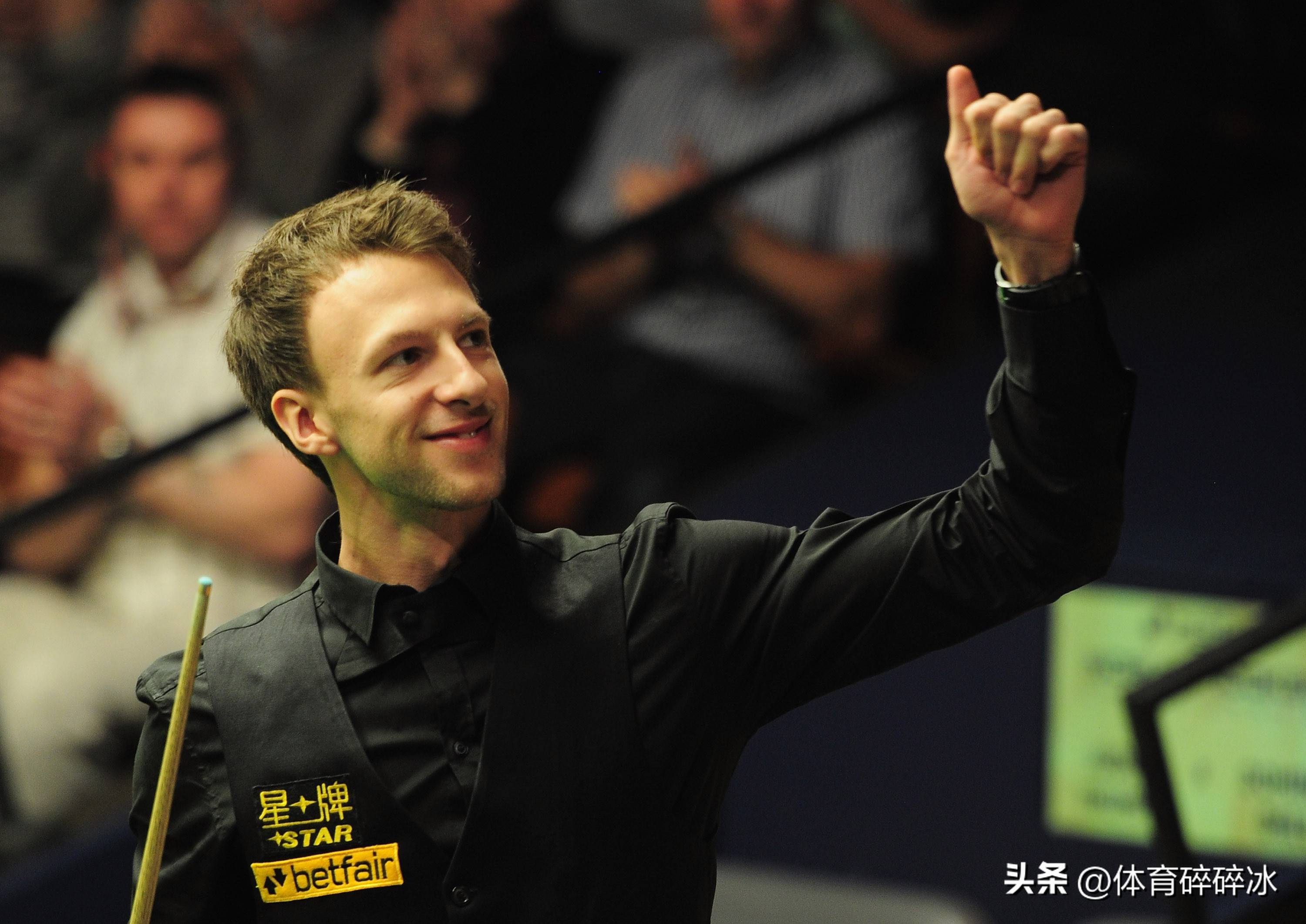 管理层和粉 管理层和粉