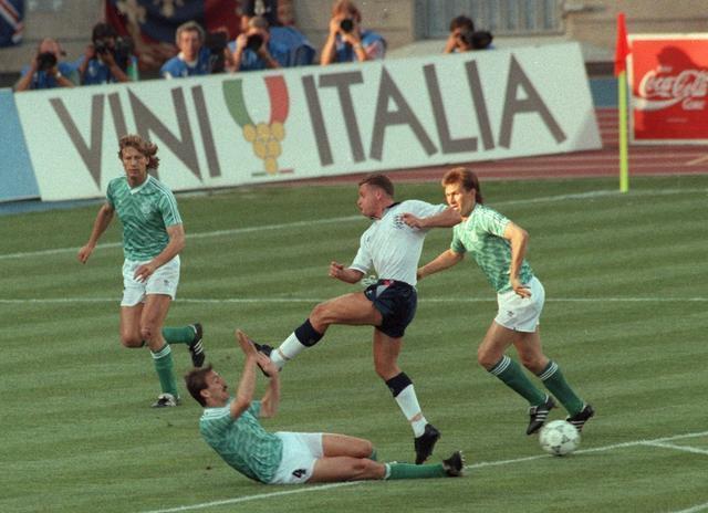 他效力多年 他效力多年