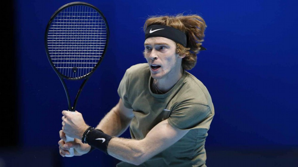 成为球队反 成为球队反