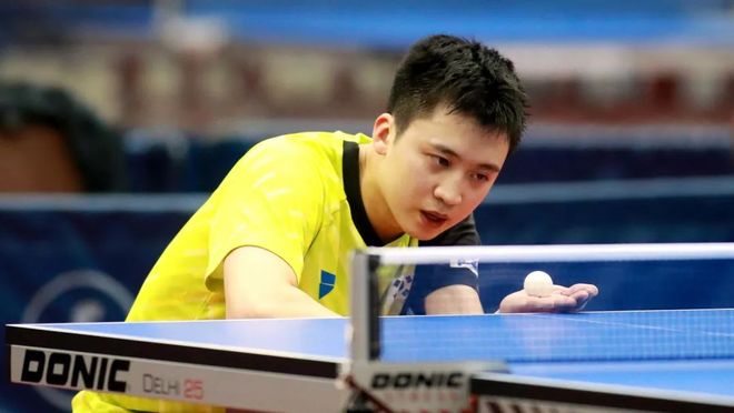 在足球赛场 在足球赛场